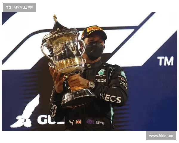 F1新赛季逆风翻盘夺冠 展现无可匹敌的王者气质 F1新赛季逆风翻盘夺冠 展现无可匹敌的王者气质