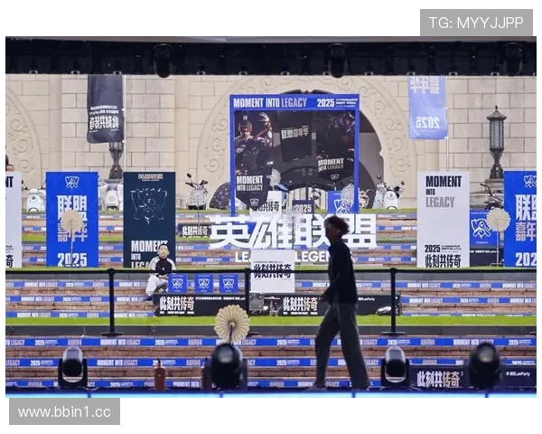 围绕以今日赛场上见吧构建热血对决故事新篇章全景呈现精彩瞬间集萃 围绕以今日赛场上见吧构建热血对决故事新篇章全景呈现精彩瞬间集萃