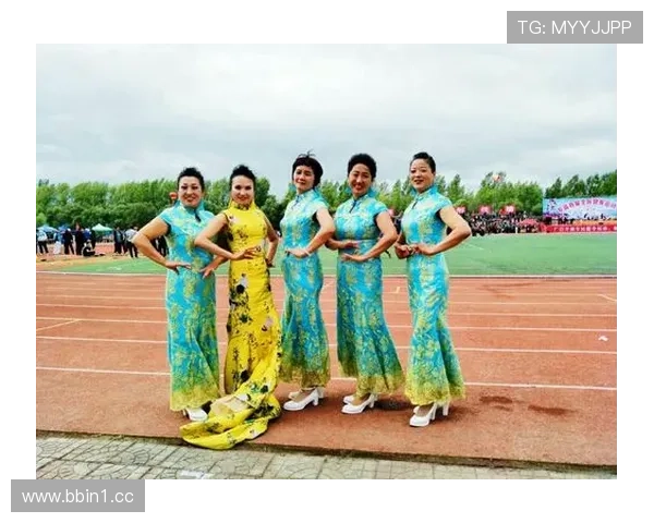 三球模仿秀惊艳登场完美还原让人叹为观止一模一样的精彩表演